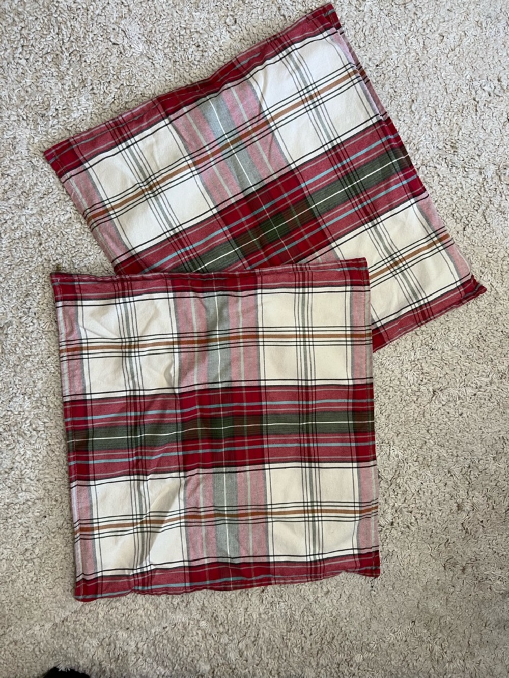 Pottery Barn Cambridge Plaid square pillow covers. Holiday plaid pillow